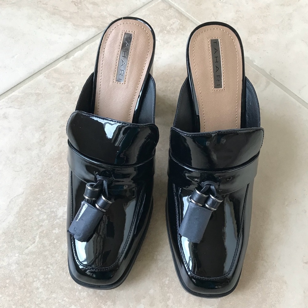 TAHARI patent Tassle loafers mule - Picture 2 of 8